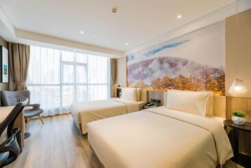 Atour Hotel Kunming Dashanghui