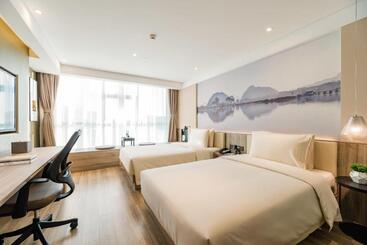 Atour Hotel Kunming Dashanghui