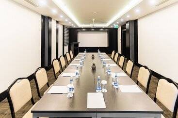 هتل Mercure Baku City