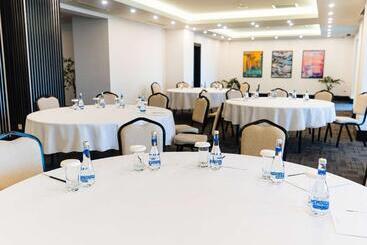 هتل Mercure Baku City