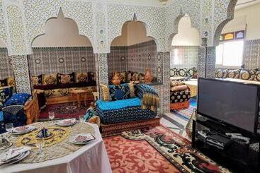 پانسیون Gite El Menzeh