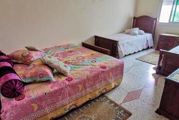 פנסיון Gite El Menzeh