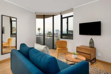 Urban Artisan Luxury Suites By Totalstay