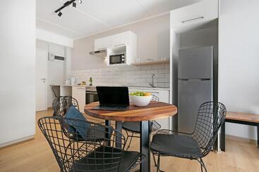 Urban Artisan Luxury Suites By Totalstay