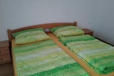 پانسیون Apartment Jalen