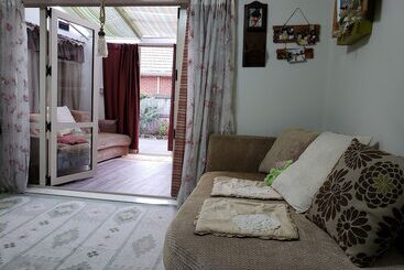 پانسیون Cozy Room By Sarah