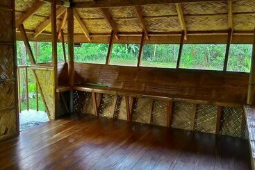 پانسیون Emperor's Organic Farm