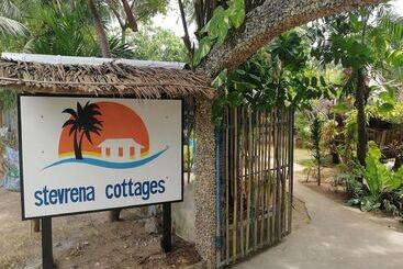 קוטג'' Stevrena Accommodations