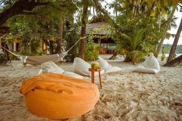 هتل Lalay Lodge