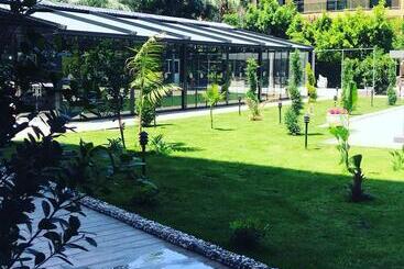 Grand Alisa Hotel – Ex.royalisa