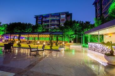 Grand Alisa Hotel – Ex.royalisa