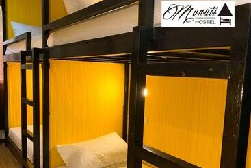 Monati Hostel Panglao