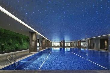 Even Hotels Nanjing Yangtze River By Ihg