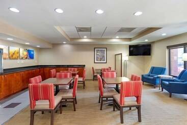 هتل Comfort Inn Kennesaw