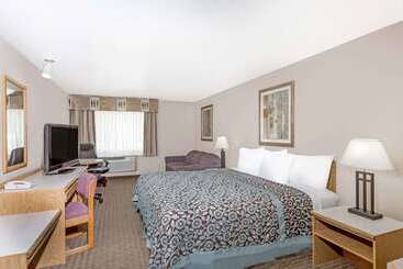 هتل Days Inn & Suites By Wyndham Kanab