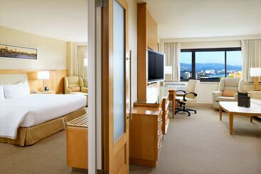 هتل Hilton San Francisco Airport Bayfront