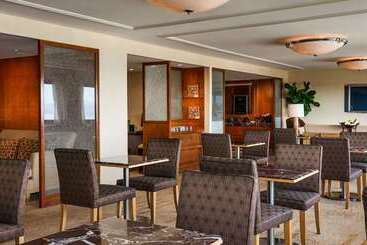 هتل Hilton San Francisco Airport Bayfront