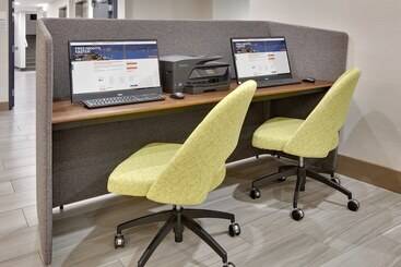 هتل Holiday Inn Twin Falls, An Ihg