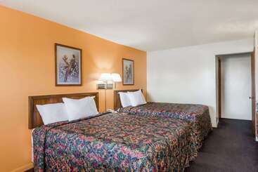 هتل Knights Inn   Chanute