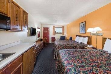 هتل Knights Inn   Chanute