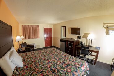 هتل Knights Inn   Chanute