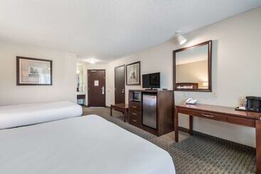هتل Red Lion Inn & Suites Vancouver