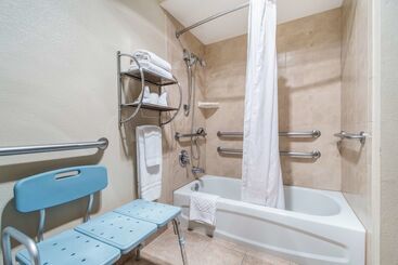 هتل Red Lion Inn & Suites Vancouver