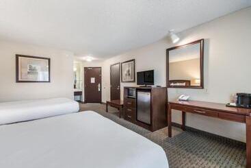 هتل Red Lion Inn & Suites Vancouver