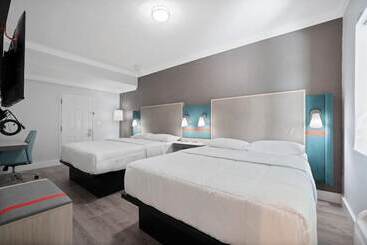 Garden Hotel Miami Airport, Trademark Collection By Wyndham