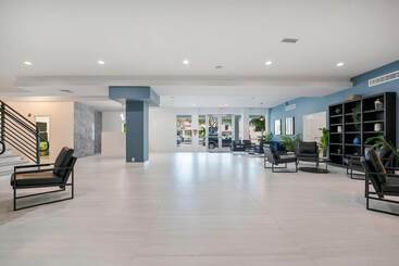 Garden Hotel Miami Airport, Trademark Collection By Wyndham