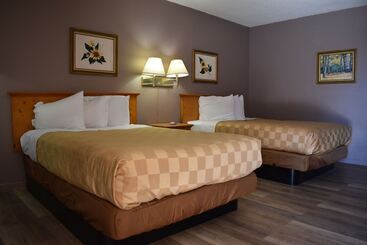 هتل Satellite Inn