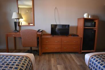 هتل Satellite Inn