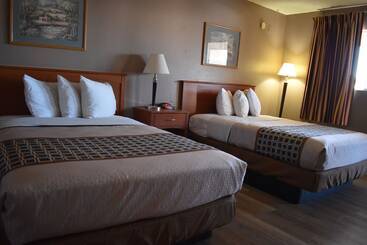 هتل Satellite Inn