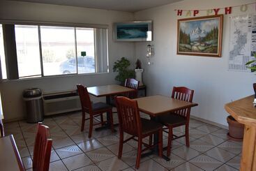 هتل Satellite Inn
