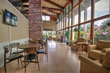 هتل Seashore Park Inn