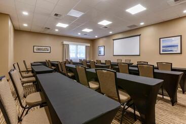 هتل Comfort Inn & Suites Coeur D Alene