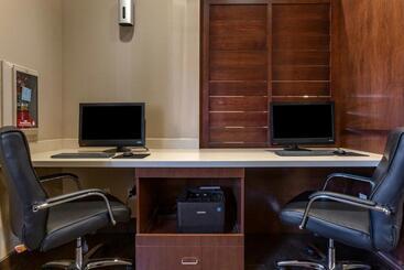 هتل Comfort Inn & Suites Coeur D Alene