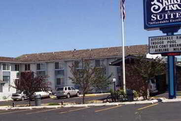 هتل Rodeway Inn