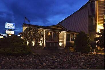هتل Rodeway Inn