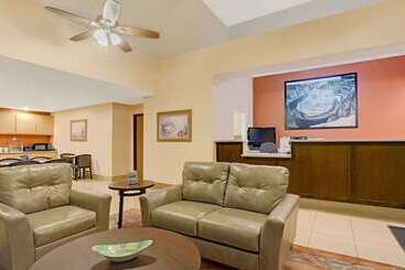 هتل Super 8 By Wyndham Tucson/grant Road Area Az