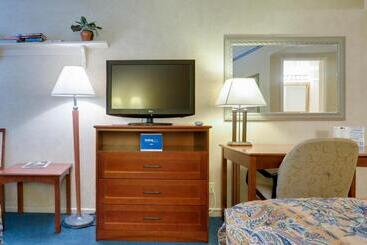 Saga Motor Hotel Pasadena