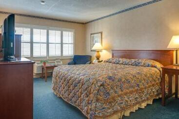 Saga Motor Hotel Pasadena