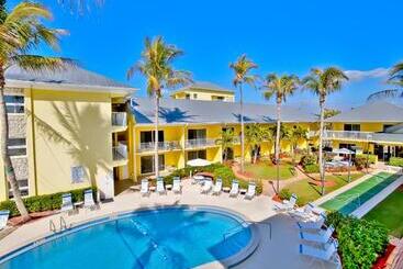 Sandpiper Gulf Resort