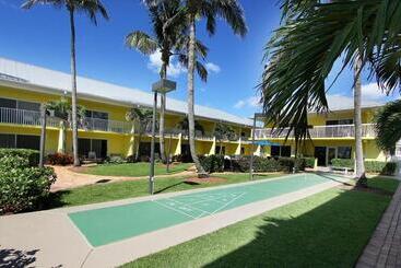 Sandpiper Gulf Resort