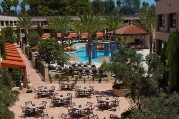The Scottsdale Resort & Spa, Curio Collection By Hilton
