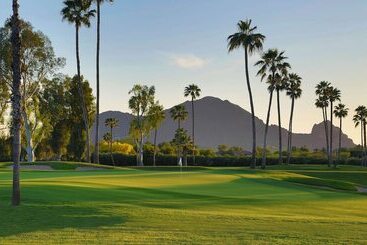 The Scottsdale Resort & Spa, Curio Collection By Hilton