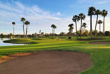 The Scottsdale Resort & Spa, Curio Collection By Hilton