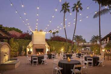 The Scottsdale Resort & Spa, Curio Collection By Hilton