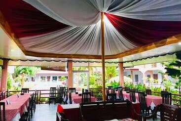 Dreamland Beach Resort