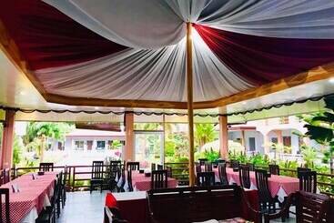 Dreamland Beach Resort
